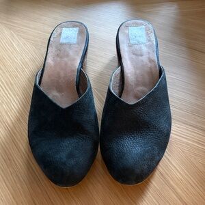 Chic Black Women's Mules